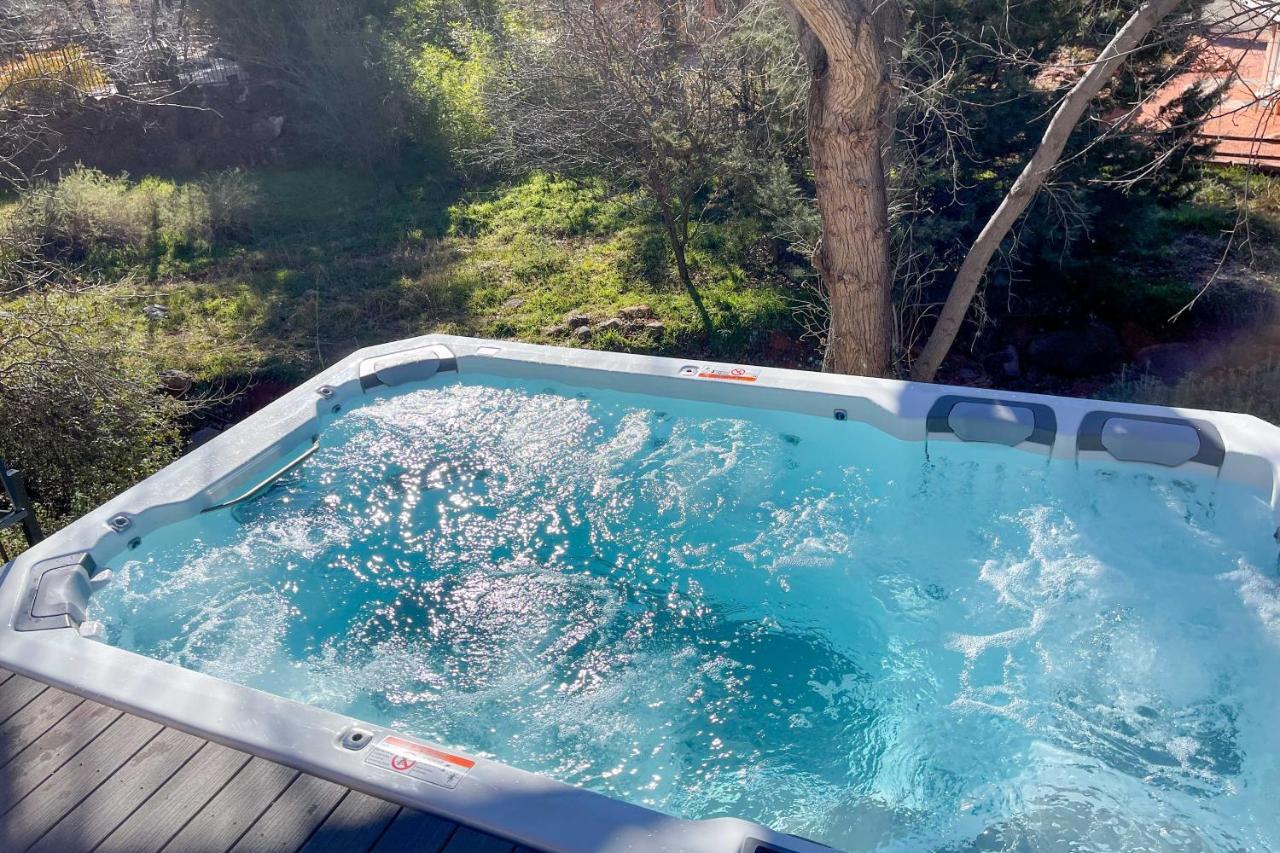 Sedona Hideaway With Swim Spa And Private Tavern! Bagian luar foto